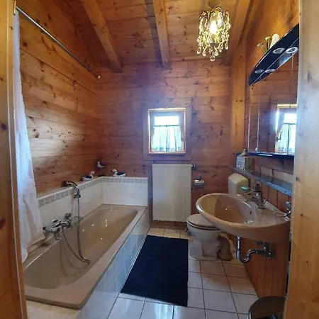 Holzkastl Apartament *